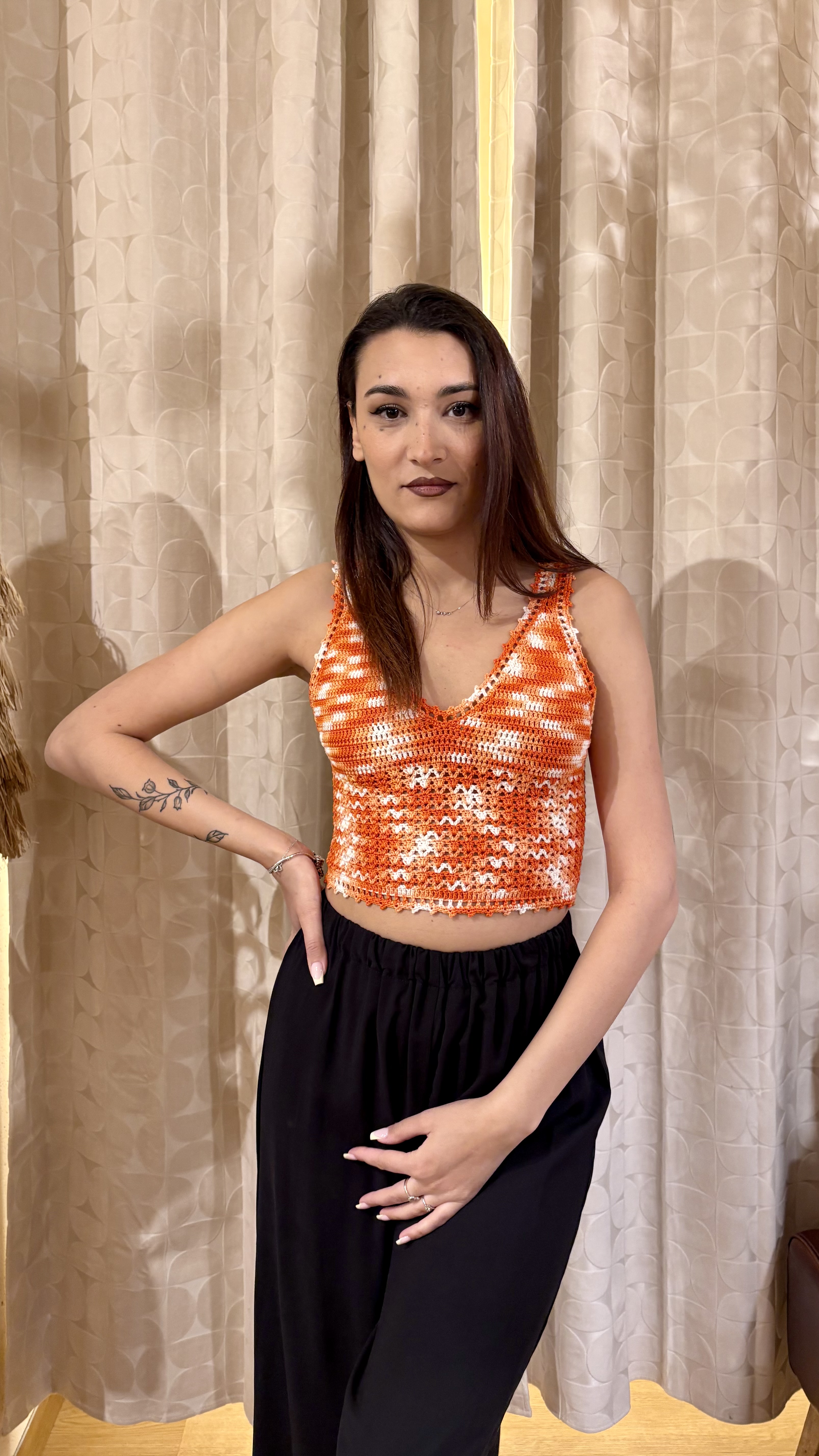 top all'uncinetto triangoli meshato arancio - immagine 3