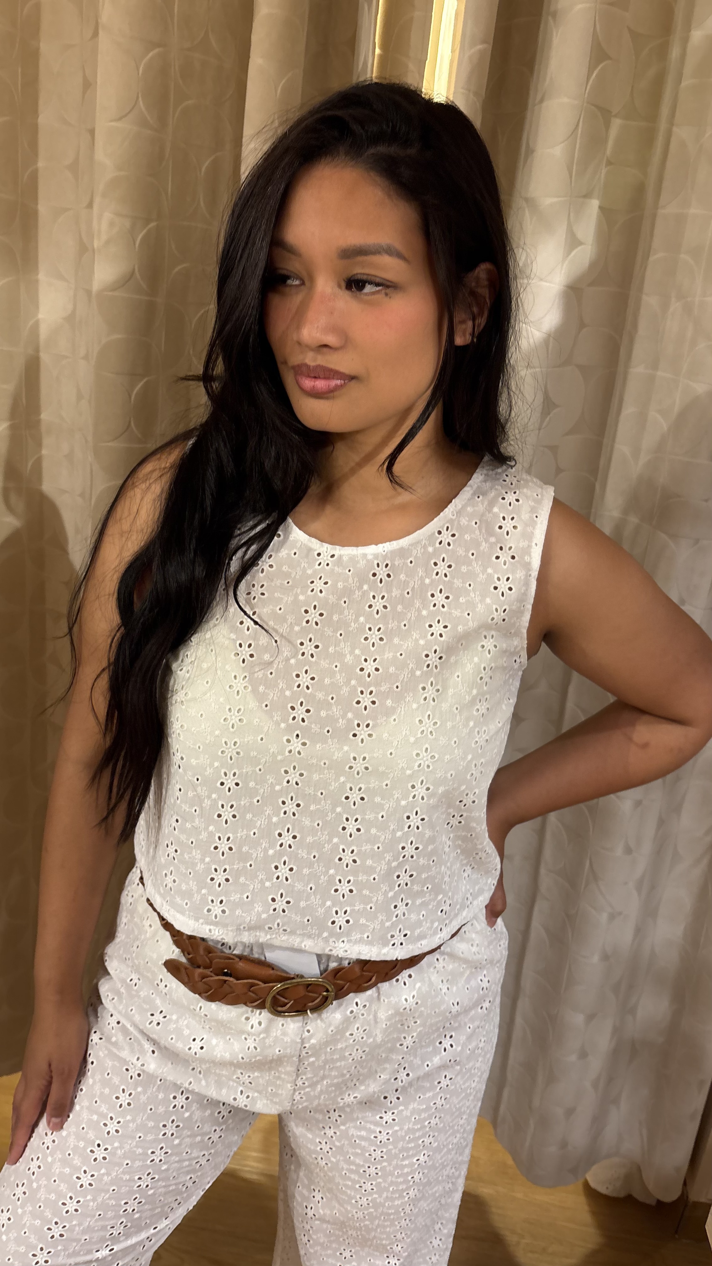 crop top in cotone sangallo bianco